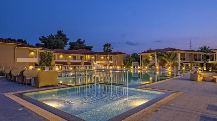 Sitonija - Lagomandra Beach & Suites 4* 1