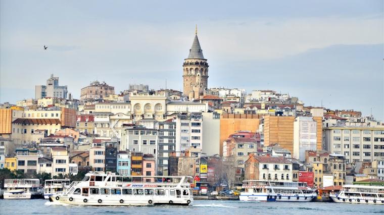 Istanbul, Uskrs i Dan rada - autobus 5
