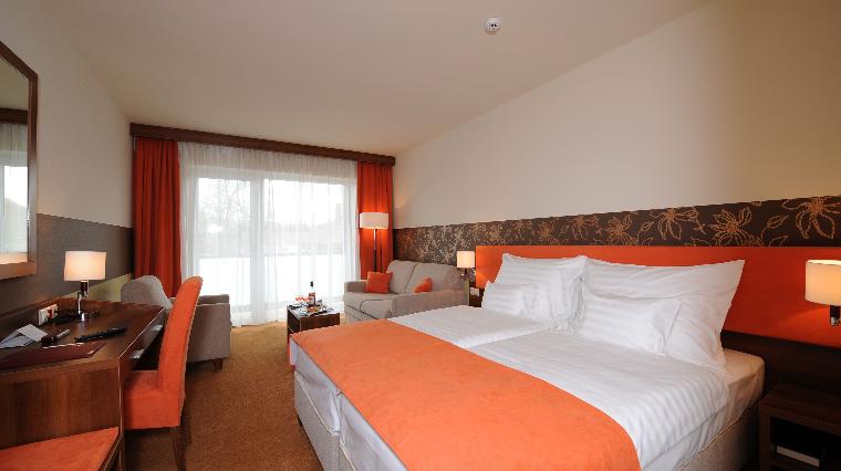 HUNGUEST HOTEL FORRAS  5