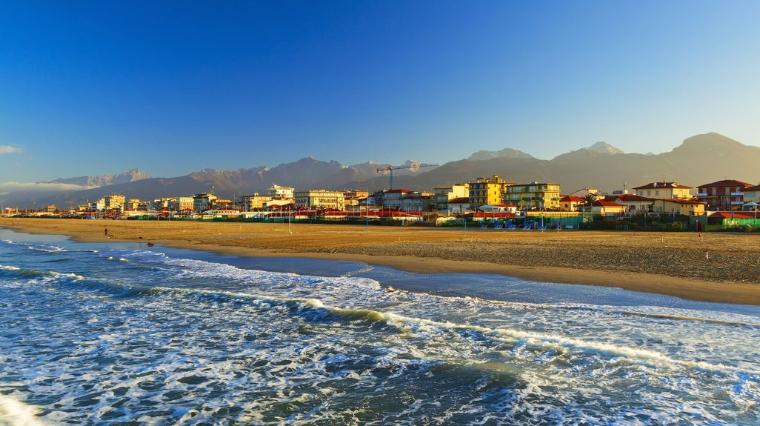 Marina Di Pietrasanta Lucca