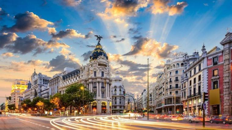 Madrid, Uskrs i Dan rada - AVION 2