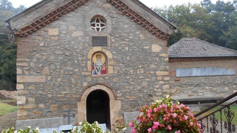 Jednodnevni izlet - Manastiri Tumane i Nimnik 3